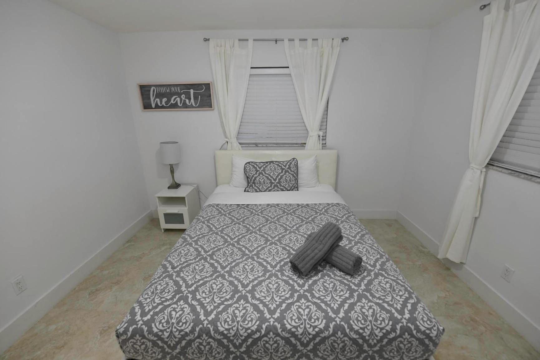 Apartament N61 Hollywood Zewnętrze zdjęcie